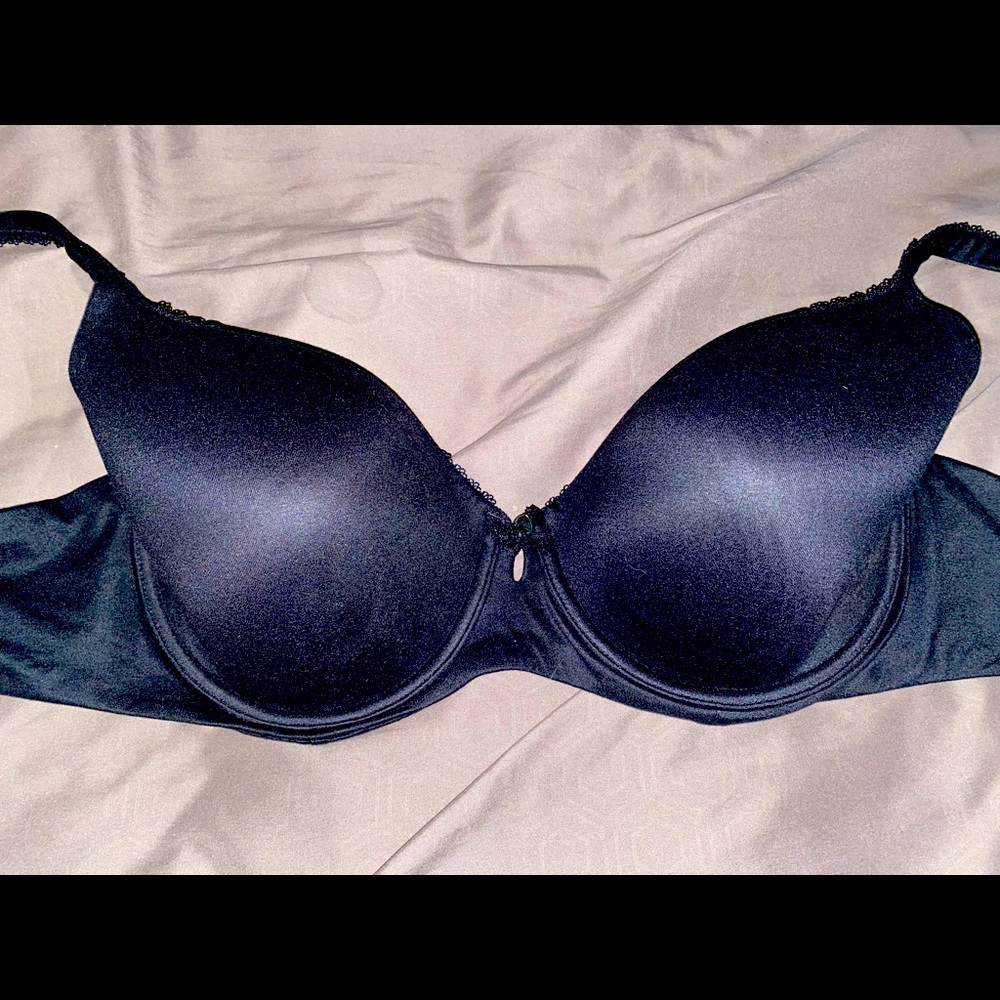 36dd Body by Victoria lined Demi